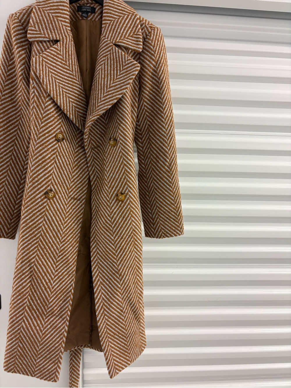 Halogen x Atlantic Pacific Herribgbone Coat. Size 14. Like New.